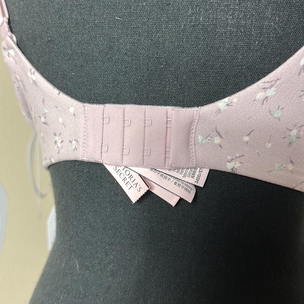 NWT Victorias Secret Body By Victoria Perfect Shape bra with convertible straps - Picture 2 of 4